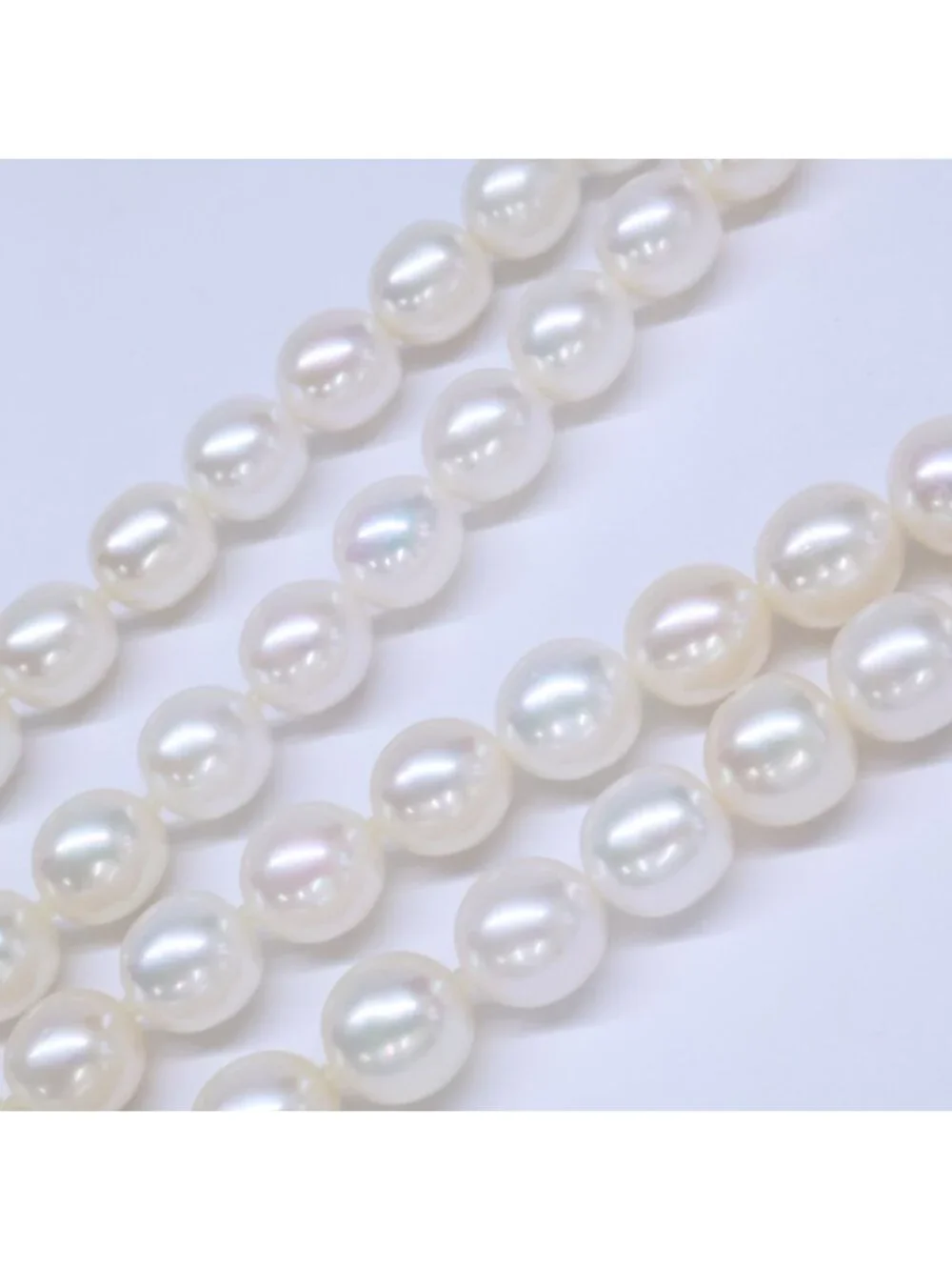 Chanel 96A CC Logo Turnlock Baroque Pearl